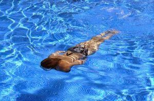 El beneficio de los ejercicios en el agua para la Fibromialgia
